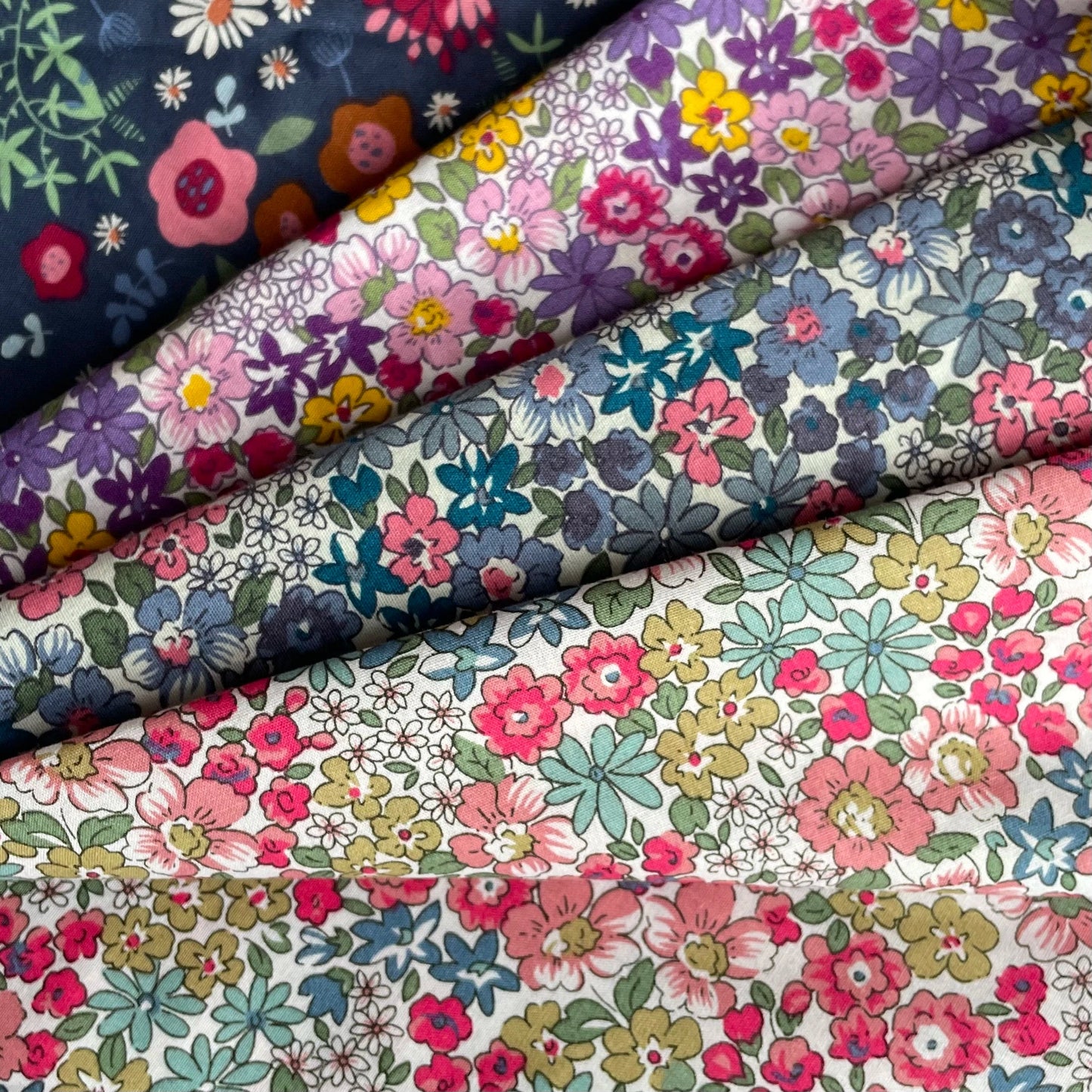 FloralCloth – Cotton Digital Print Fabric