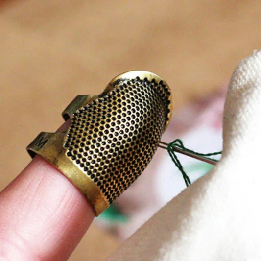 StitchProtect – Retro Sewing Thimble
