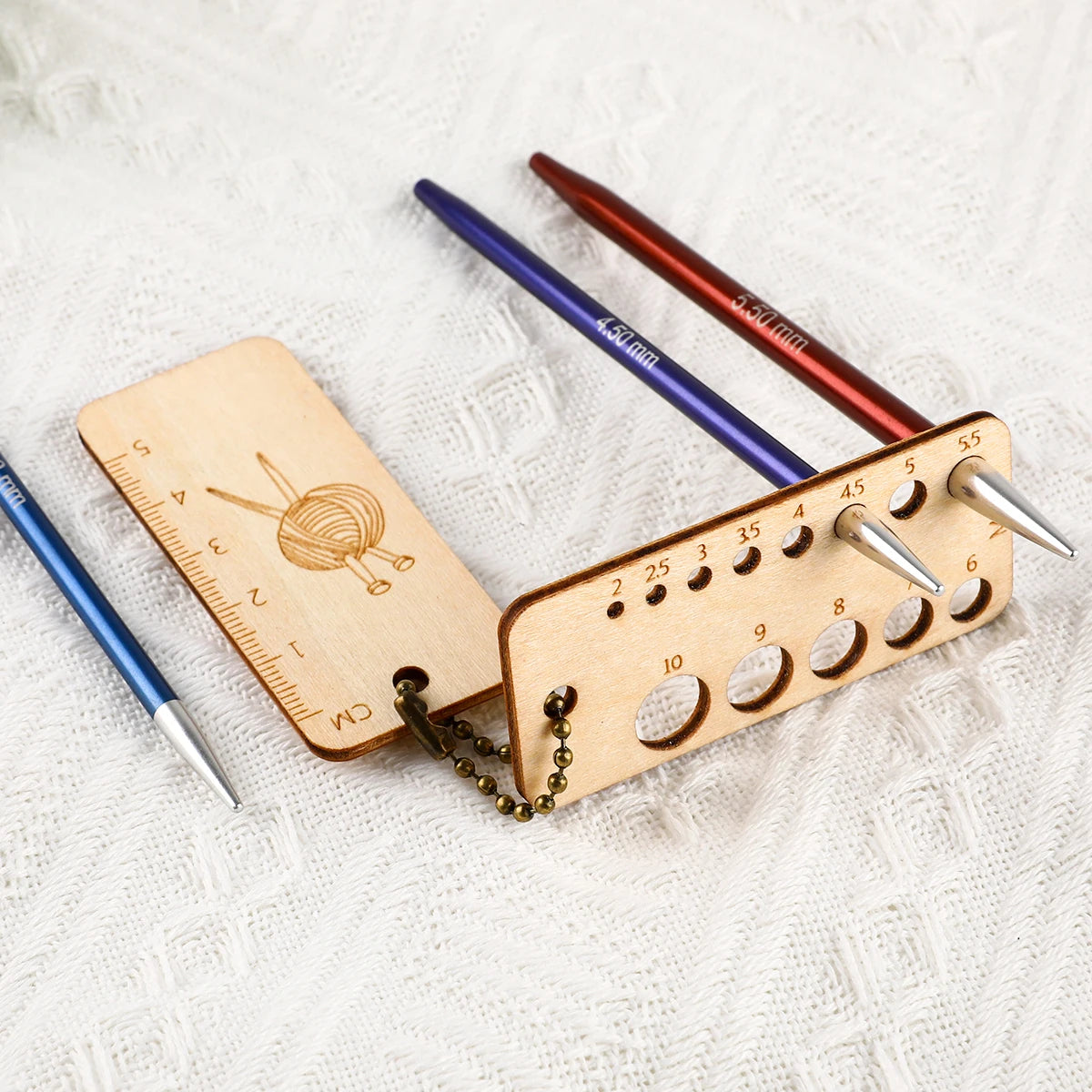 StitchScale – Natural Wooden Knitting Needle Gauge Ruler