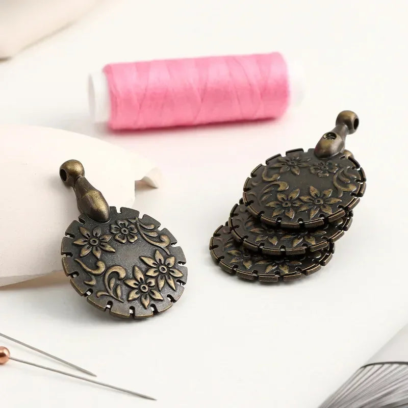 Old Thread Cutter ThreadRelic – Vintage Metal Thread Cutter Tool – thecraftyculture