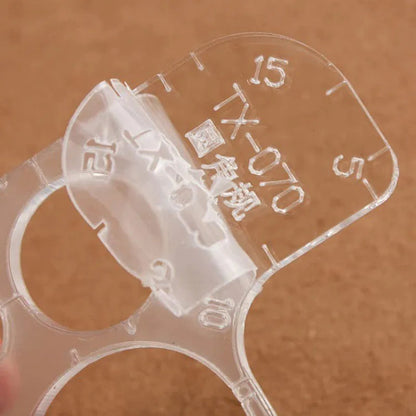 PatchCurve – Acrylic R-Shaped Corner Cutter Template