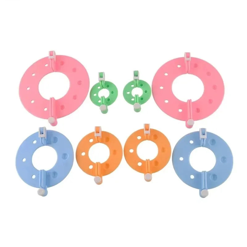 FluffCraft – DIY Pom Pom Maker Set (4 Sizes)