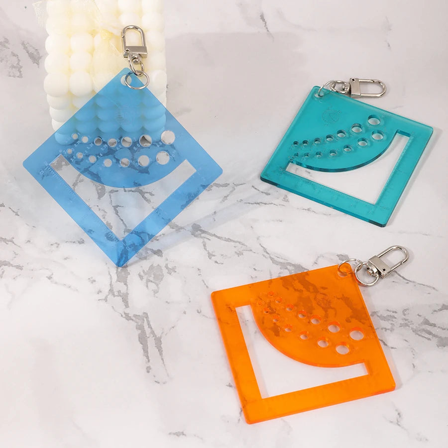 KnitSquare – Multifunction Knitting Gauge & Ruler Tool