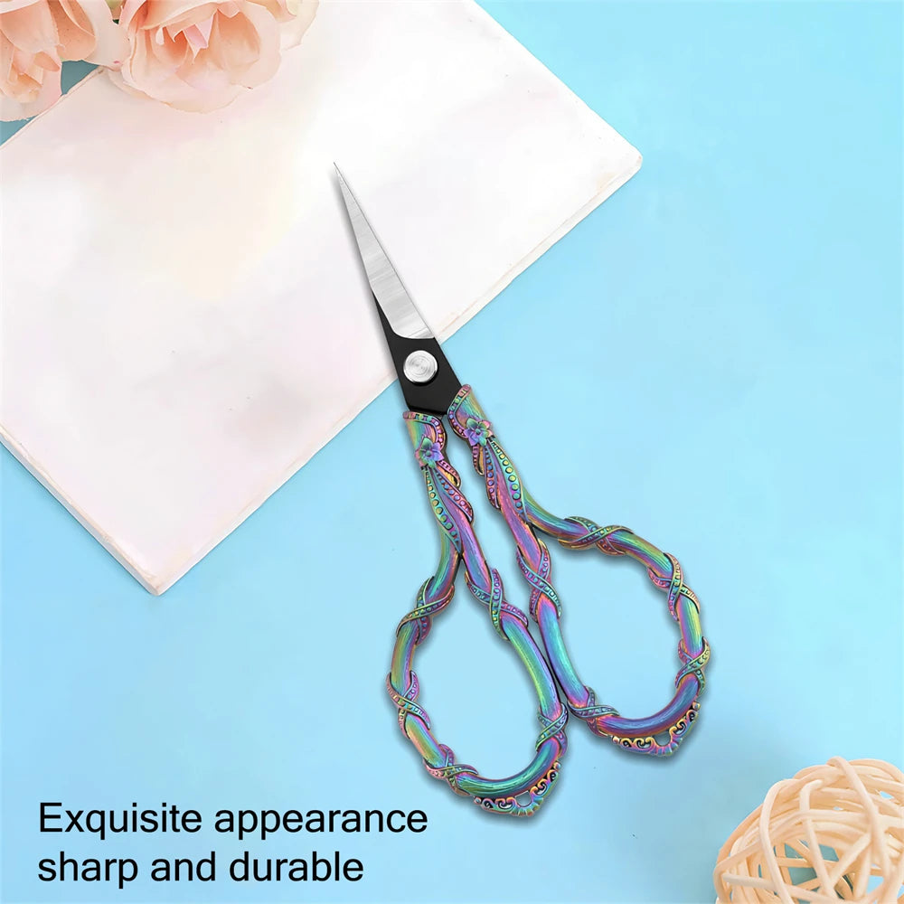 Trimora – Vintage Mini Embroidery Scissors