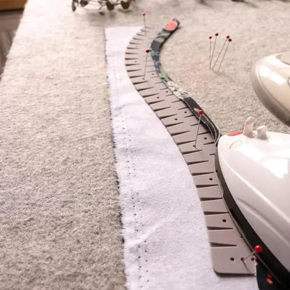 ThermaFold – Flexible Silicone Heat Resistant Hemming Ruler