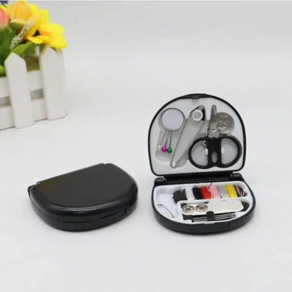 Threadiq – Mini Sewing Kit
