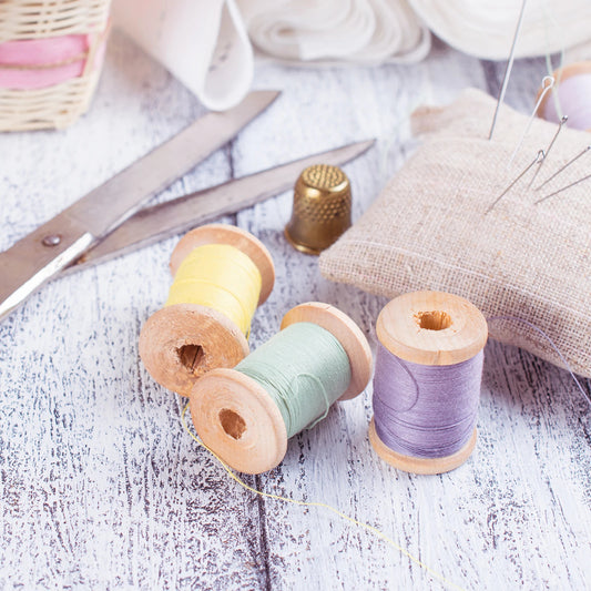 SpoolNatur – 10-Piece Unfinished Wooden Sewing Spool Set